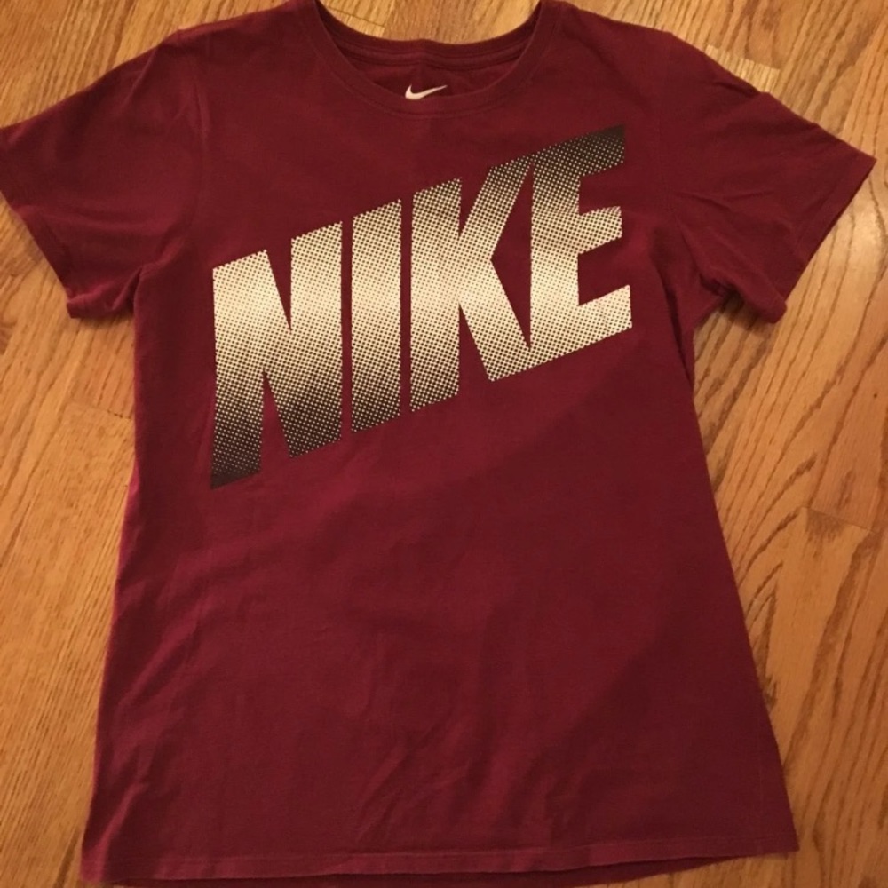 Nike t shirt